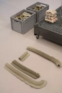 Extrusion en argile d'excavation